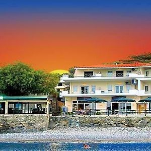 Hotel Pelagos Studios